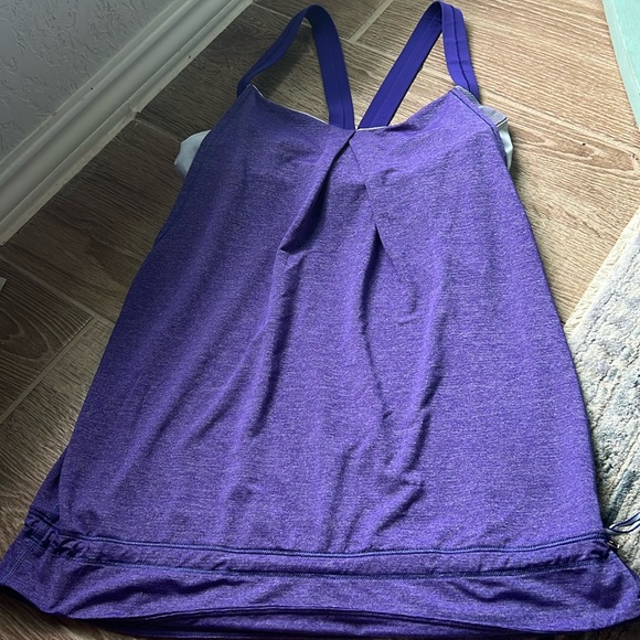Lululemon Rest Less Tank Top Size 8 Purple Built in Sports Bra - Picture 1 of 2